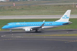 dus08