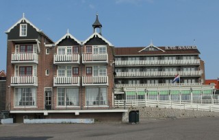 vm02