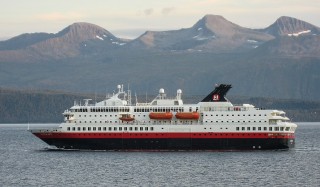 ms-nordkapp-i-moldefjorden